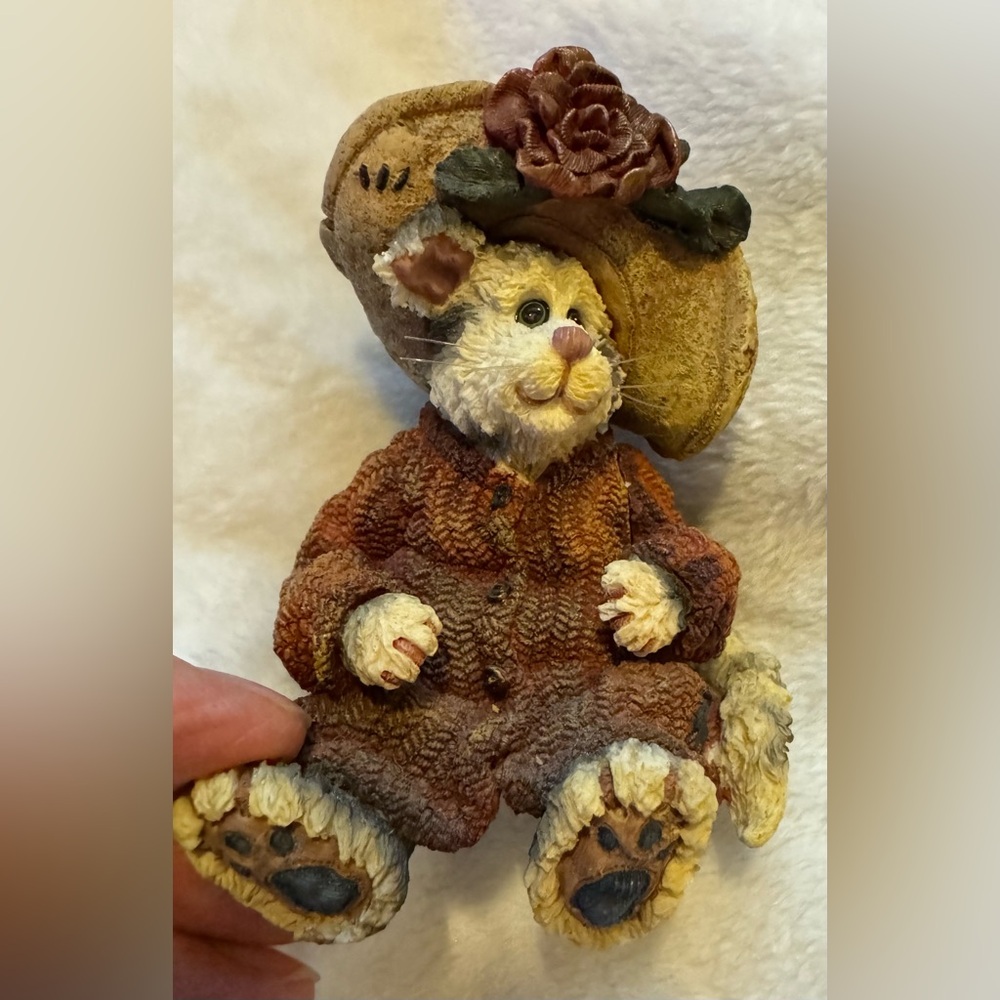 “The Purrstone Collection,” 2000, Mrs. Partridge…C’mon Get Happy, Style #371012